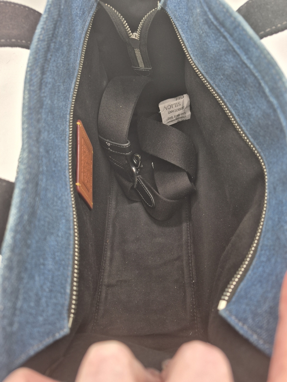 Coach Medium Patchwork Denium Cargo Tote/crossbody Bag - Picture 8 of 10